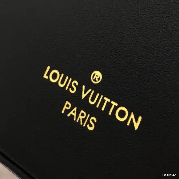 Cheap With BOITE CHAPEAU Louis Leather PETITE Vuitton Alligator 0507
